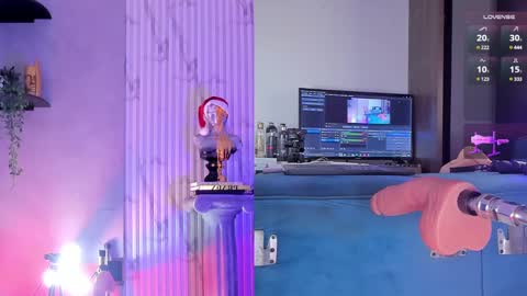 Snapshot of tonysears__ chatting on December 2024 11:18:02 PM Call me Tony Instagram - X - Tonymjr online show from December 2024 11:18:02 PM