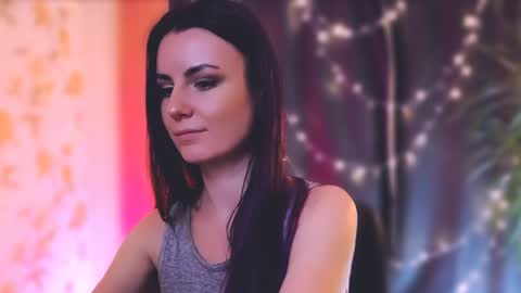 Elizabeth online show from January 2025 01:21:02 AM