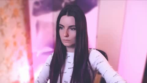 Elizabeth online show from February 2025 11:33:01 AM