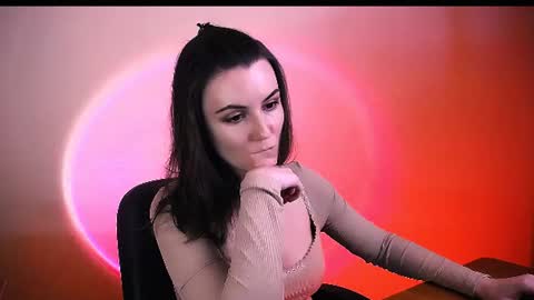 Elizabeth online show from June 2026 05:13:02 PM