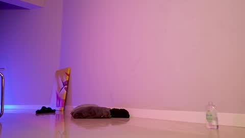 Snapshot of toomuch_wet_ chatting on February 2025 05:39:01 PM Come find me on Fansly online show from February 2025 05:39:01 PM