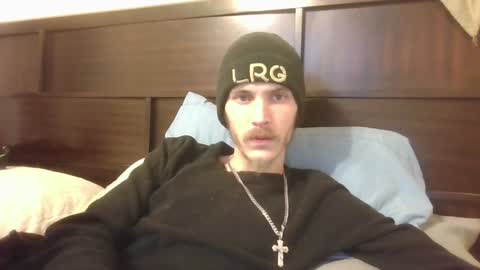 Snapshot of tootall803 chatting on January 2025 07:54:01 AM TooTall803 online show from January 2025 07:54:01 AM