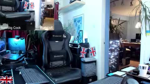 topalphaboss online show from November 2025 05:36:02 PM