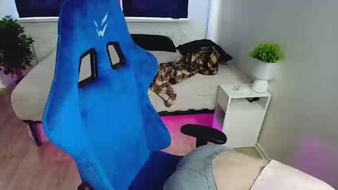 topcranberry online show from March 2025 09:21:01 AM