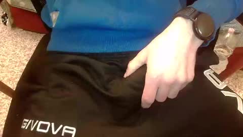 Snapshot of topg84 chatting on December 2024 08:58:02 PM Topg84 online show from December 2024 08:58:02 PM