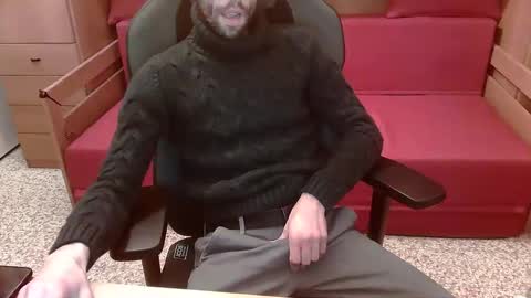 Snapshot of topg84 chatting on January 2025 08:43:01 PM Topg84 online show from January 2025 08:43:01 PM