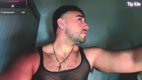 Snapshot of toplayboy chatting on November 2025 01:16:01 AM Toplayboy online show from November 2025 01:16:01 AM