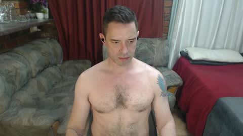 Snapshot of toptobottom4u chatting on April 2026 03:17:02 AM toptobottom4u online show from April 2026 03:17:02 AM