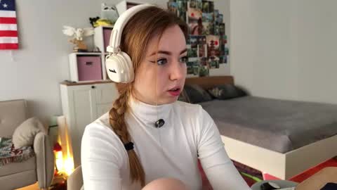 Snapshot of topwitch chatting on March 2026 08:29:01 AM Lina Next stream January 4 11am UTC 0 online show from March 2026 08:29:01 AM