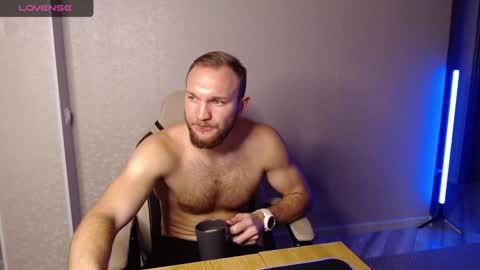 Glebaty online show from December 2024 06:12:01 PM