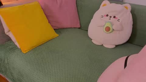 Tori online show from October 2025 05:17:02 AM