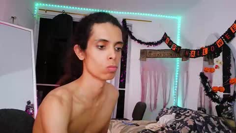 Snapshot of torino_19 chatting on October 2025 11:29:02 PM Enzo Moretti online show from October 2025 11:29:02 PM