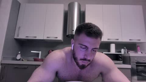 toro_arrapato online show from December 2024 12:12:01 AM