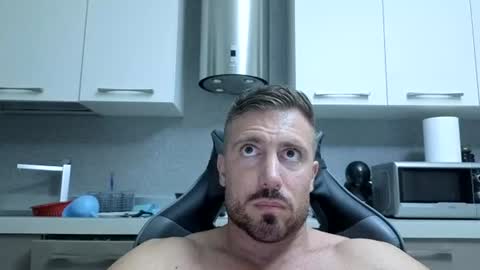 Snapshot of toro_arrapato chatting on June 2026 07:38:02 PM toro_arrapato online show from June 2026 07:38:02 PM