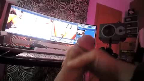 Snapshot of torosko chatting on January 2025 03:03:01 PM Torosko online show from January 2025 03:03:01 PM