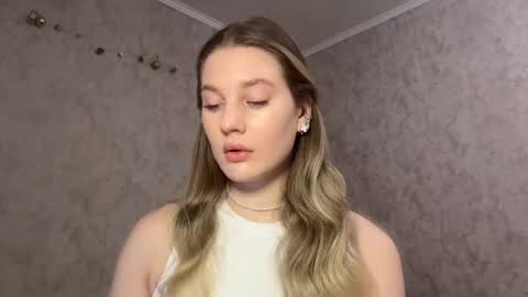 Snapshot of torydesmarias chatting on January 2026 11:26:01 AM Anita online show from January 2026 11:26:01 AM