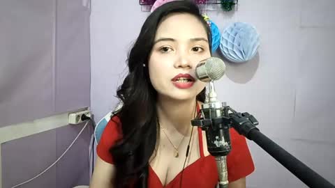 Emma online show from May 2026 02:13:01 PM