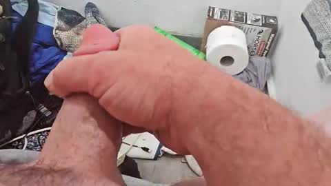 Snapshot of tossmysalad20 chatting on April 2026 12:47:02 PM tossmysalad20 online show from April 2026 12:47:02 PM