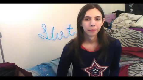 Snapshot of totalfuckingadorable chatting on October 2025 02:11:01 AM Luna online show from October 2025 02:11:01 AM