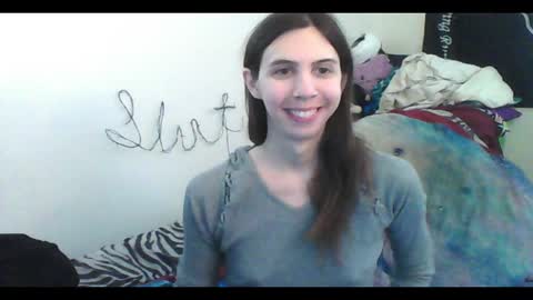 Snapshot of totalfuckingadorable chatting on October 2025 08:31:01 PM Luna online show from October 2025 08:31:01 PM