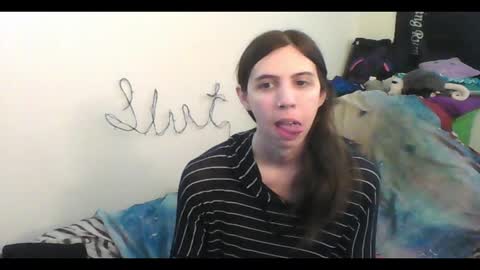 Snapshot of totalfuckingadorable chatting on October 2025 08:32:01 PM Luna online show from October 2025 08:32:01 PM