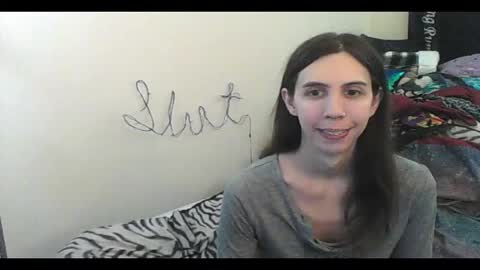 Snapshot of totalfuckingadorable chatting on December 2025 03:11:01 AM Luna online show from December 2025 03:11:01 AM