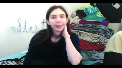 Snapshot of totalfuckingadorable chatting on April 2026 07:45:01 AM Luna online show from April 2026 07:45:01 AM