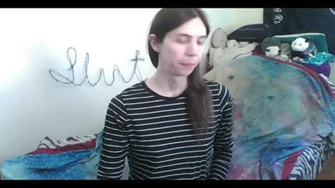 Luna online show from May 2026 10:27:02 PM