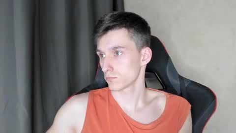 Snapshot of touch_me8 chatting on March 2025 01:19:02 PM Arti online show from March 2025 01:19:02 PM