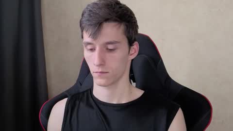 Snapshot of touch_me8 chatting on October 2025 05:52:02 AM Arti online show from October 2025 05:52:02 AM