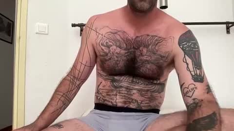 toutsexy online show from June 2026 11:01:01 AM