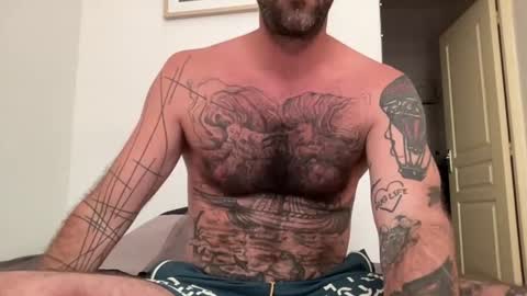 toutsexy online show from July 2026 10:55:02 AM