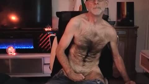 Town online show from May 2026 12:05:01 AM