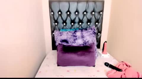 Snapshot of toxicfantasy4u chatting on February 2026 04:49:01 PM toxicfantasy4u online show from February 2026 04:49:01 PM