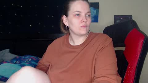 Lilly Miss Mistress Goddess Maam Queen Boss online show from February 2025 09:04:02 AM