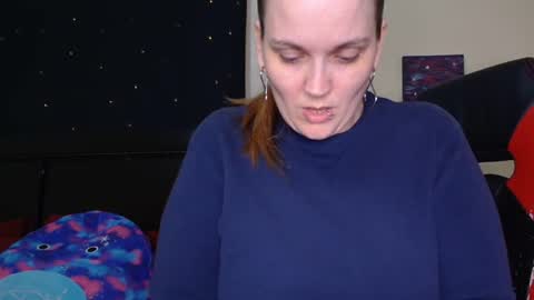 Snapshot of toxiclilly chatting on January 2026 07:35:01 AM Lilly Miss Mistress Goddess Maam Queen Boss online show from January 2026 07:35:01 AM