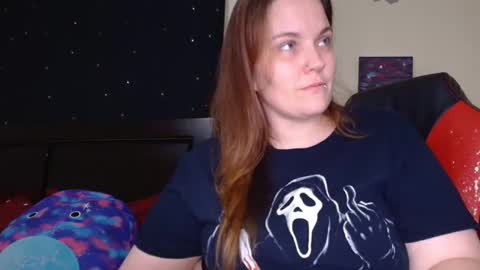 Snapshot of toxiclilly chatting on January 2026 05:57:01 AM Lilly Miss Mistress Goddess Maam Queen Boss online show from January 2026 05:57:01 AM