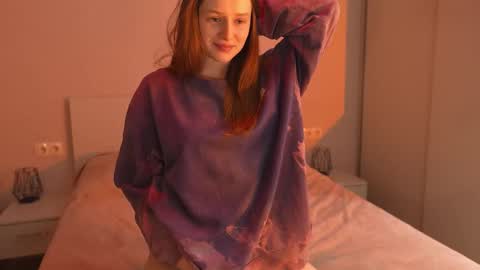 Bella online show from December 2025 04:45:02 PM