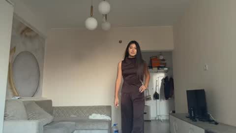 Dina online show from July 2026 02:13:01 PM