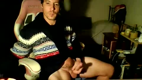 toyboysquirt online show from May 2026 12:12:01 PM