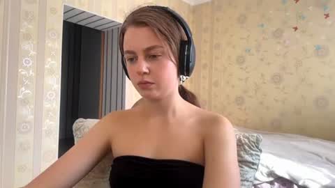 Liv 1st day online show from July 2026 02:13:01 PM