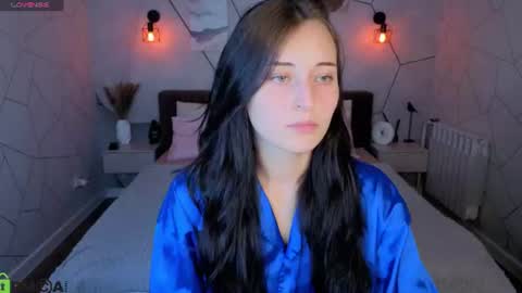 tracey_gill online show from July 2026 09:25:01 AM