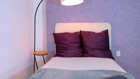 tracielowe_w online show from November 2025 03:39:01 AM