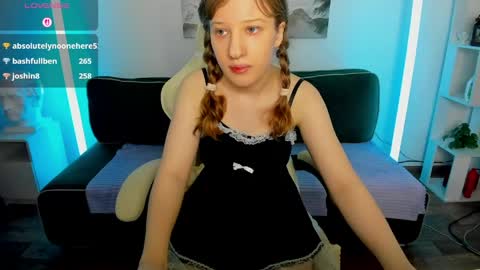 tracy_aww online show from March 2026 09:10:01 AM