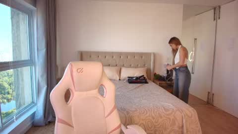 Tracy GMT2 Mon 3 AM - 4 PM Tue 3 AM - 4 PM Wed 3 AM - 4 PM Thur 3 AM - 4 PM Fri 3 AM - 4 PM online show from July 2026 11:03:02 AM