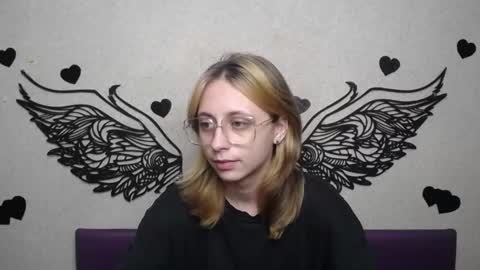 Snapshot of tracyleebb chatting on November 2025 11:53:02 AM TracyLeeBB online show from November 2025 11:53:02 AM