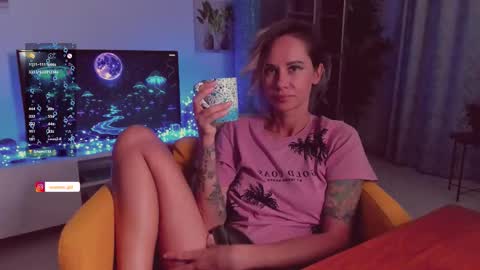 Snapshot of trafka_murafka chatting on October 2025 09:35:02 PM Hey my name is Kiri Kiri online show from October 2025 09:35:02 PM