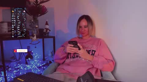 Hey my name is Kiri Kiri online show from December 2025 07:53:02 PM