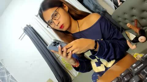 GEN LUXS online show from June 2026 02:28:01 PM