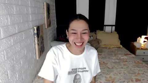 Snapshot of transmedusaxxx chatting on August 2026 04:00:01 AM Chloe online show from August 2026 04:00:01 AM